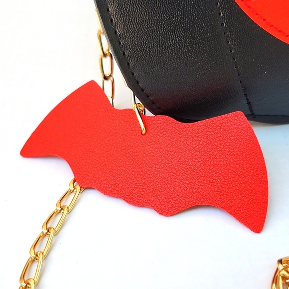 NWOT PUMPKIN NOVELTY CROSSBODY BAG - Picture 3 of 10